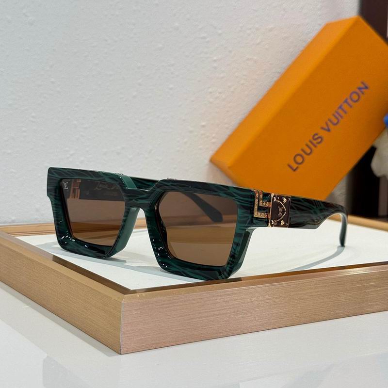 Louis Vuitton Sunglasses ID:20260319-233